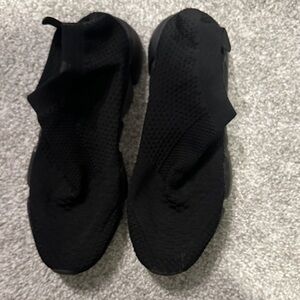 Stylish Black Women's Shoes